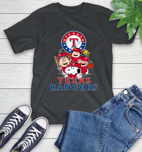 MLB Texas Rangers Snoopy Charlie Brown Woodstock The Peanuts Movie Baseball T Shirt T-Shirt