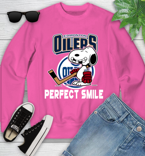 NHL Detroit Red Wings Snoopy Perfect Smile The Peanuts Movie Hockey T Shirt Youth Sweatshirt 6