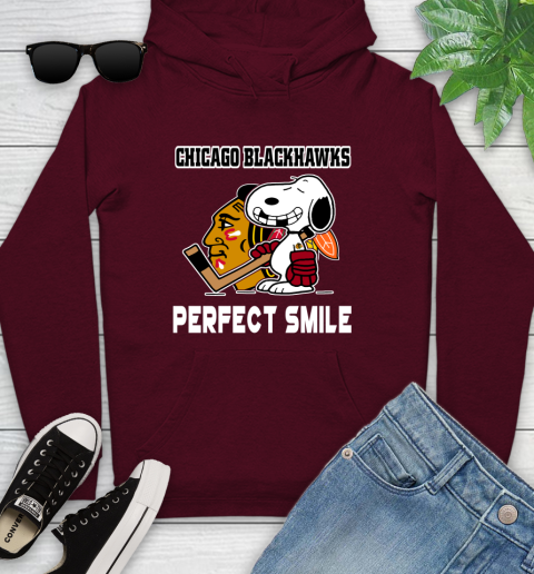NHL Chicago Blackhawks Snoopy Perfect Smile The Peanuts Movie Hockey T Shirt Youth Hoodie 7