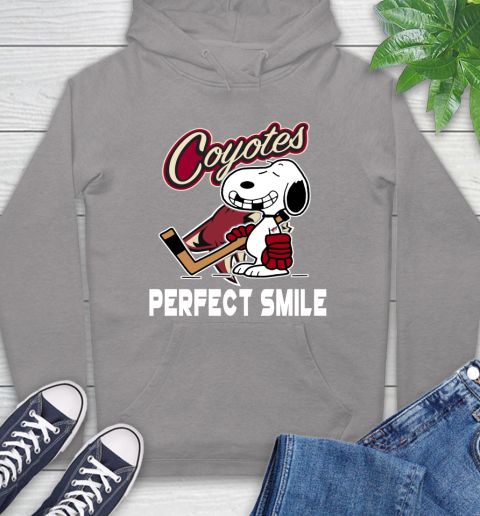 NHL Arizona Coyotes Snoopy Perfect Smile The Peanuts Movie Hockey T Shirt Hoodie 6