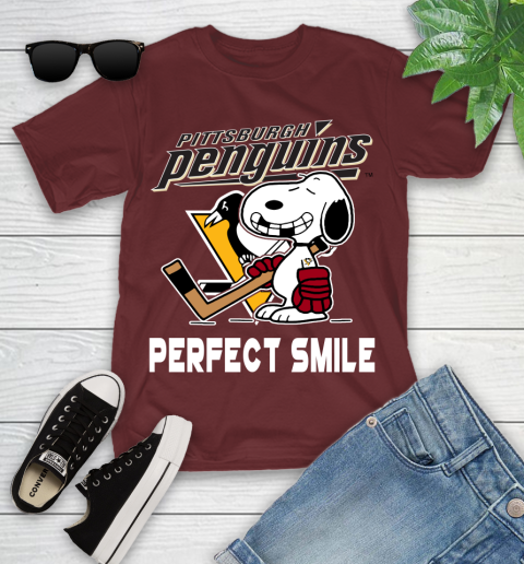NHL Pittsburgh Penguins Snoopy Perfect Smile The Peanuts Movie Hockey T Shirt Youth T-Shirt 14
