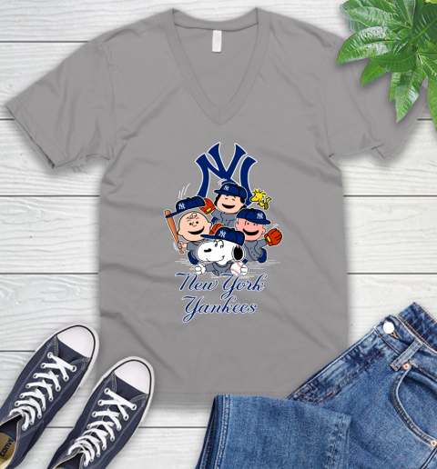 MLB New York Yankees Snoopy Charlie Brown Woodstock The Peanuts Movie Baseball T Shirt_000 V-Neck T-Shirt 3