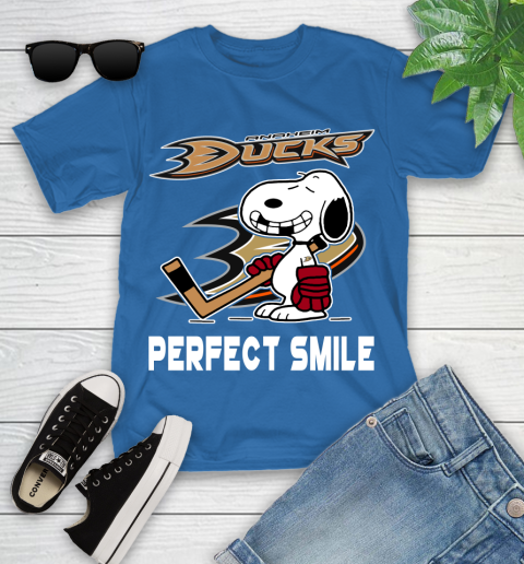 NHL Anaheim Ducks Snoopy Perfect Smile The Peanuts Movie Hockey T Shirt Youth T-Shirt 12