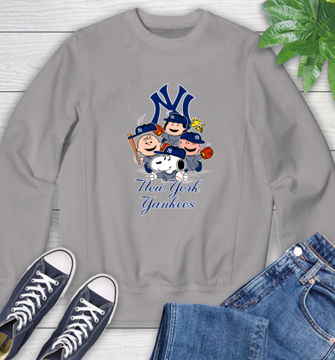 MLB New York Yankees Snoopy Charlie Brown Woodstock The Peanuts Movie Baseball T Shirt_000 Sweatshirt 5