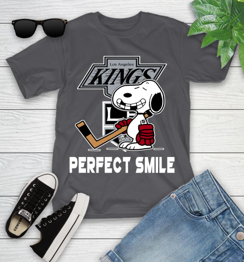 NHL Los Angeles Kings Snoopy Perfect Smile The Peanuts Movie Hockey T Shirt Youth T-Shirt 6