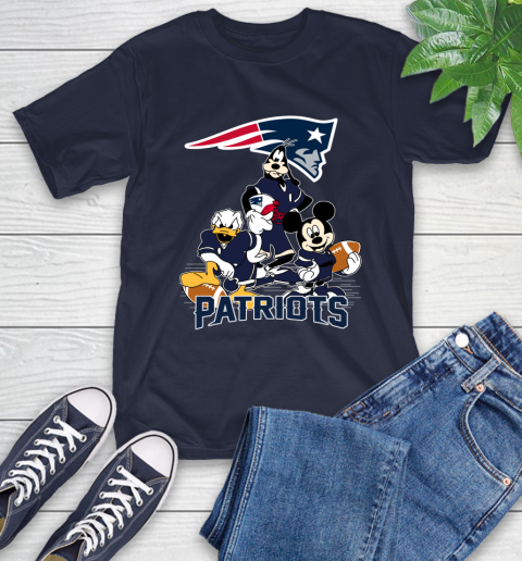 NFL New England Patriots Mickey Mouse Donald Duck Goofy Football Shirt T-Shirt 3