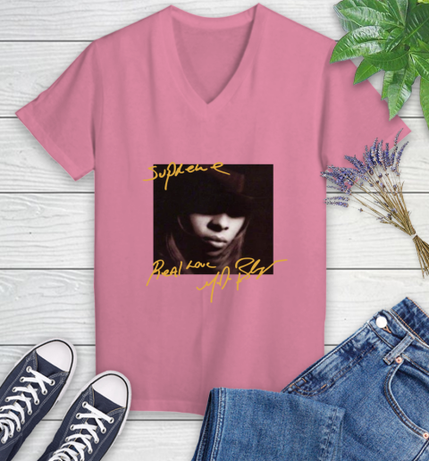 Mary J Blige Women's V-Neck T-Shirt 13