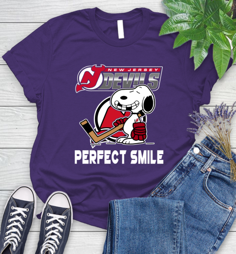 NHL New Jersey Devils Snoopy Perfect Smile The Peanuts Movie Hockey T Shirt Women's T-Shirt 4