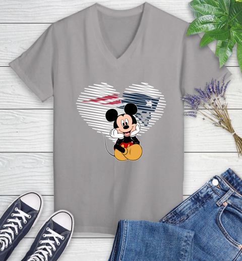 NFL New England Patriots The Heart Mickey Mouse Disney Football T Shirt_000 Women's V-Neck T-Shirt 4