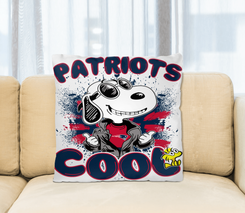 NFL Football New England Patriots Cool Snoopy Pillow Square Pillow
